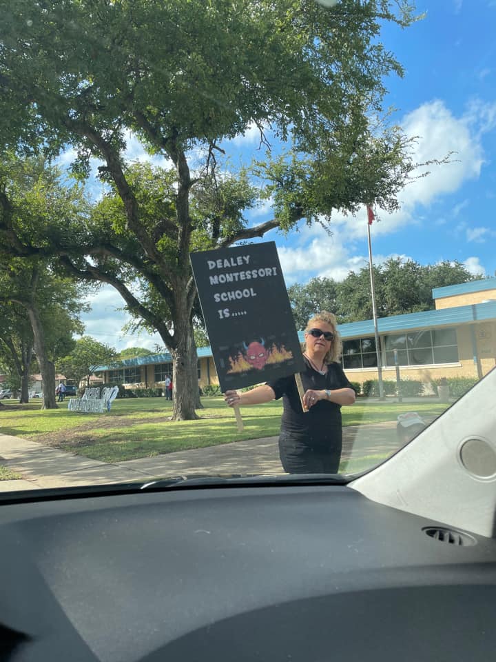 Dallas ISD Keeps Speakers Off Agenda